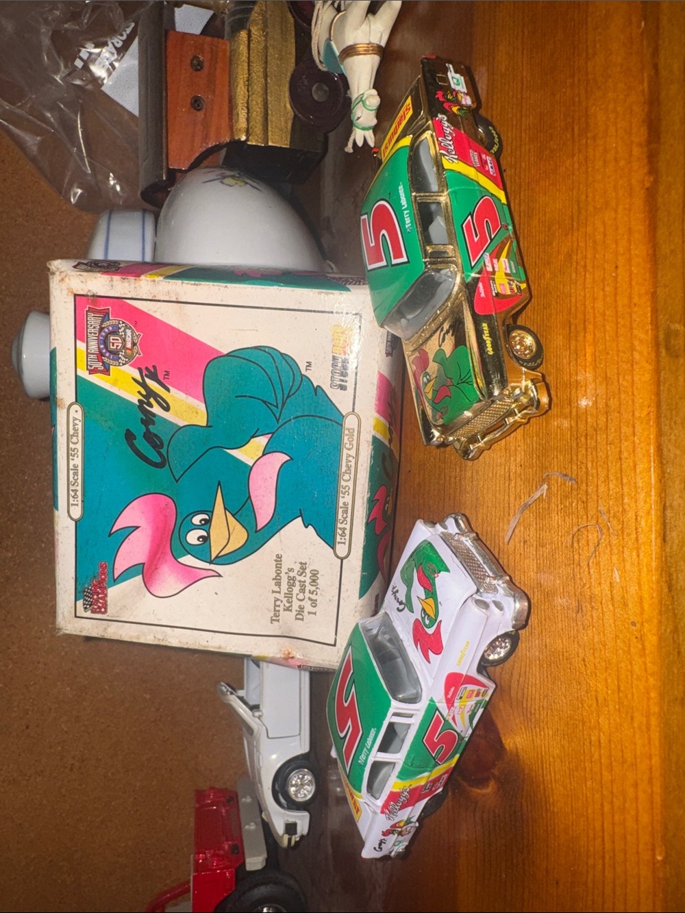 limited edition 1998 Racing Champions diecast set featuring Terry Labonte's #5